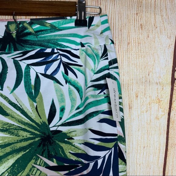 NWT Roz & Ali tropical Classic Fit Ankle Crop Pant - Picture 5 of 11